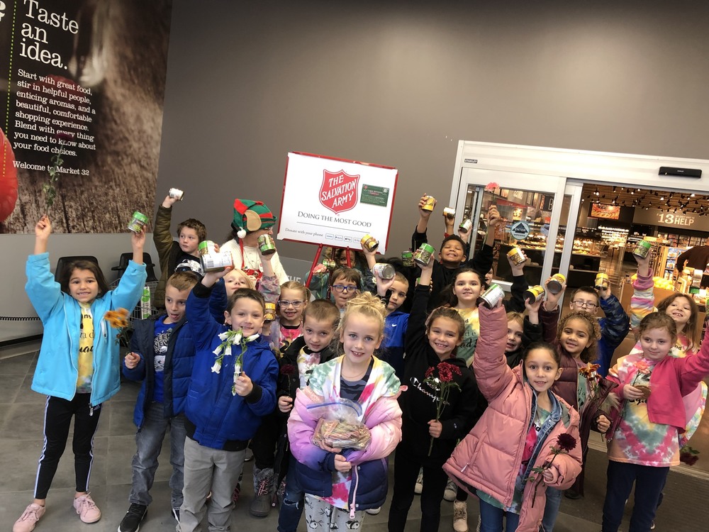 ​Field Trip to Price Chopper Teaches Gansevoort Students About Community and Giving Back
