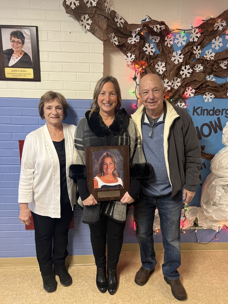 Mrs. Miller with her parents